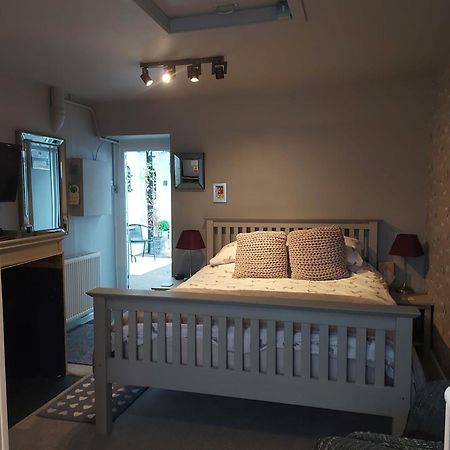 Langside Bed And Breakfast Fenwick  外观 照片